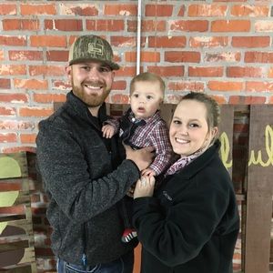 Meet your Posher, Dustin